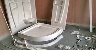 Установка и монтаж душевых кабин от 4118 руб. в Новомосковске - СантехДомНвм